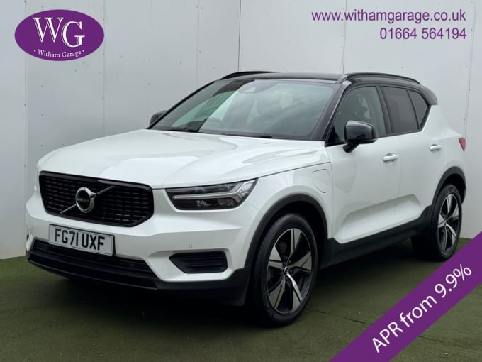 2025 Volvo Xc40
