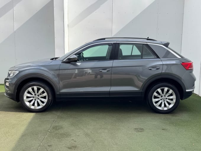 2025 Volkswagen T-roc