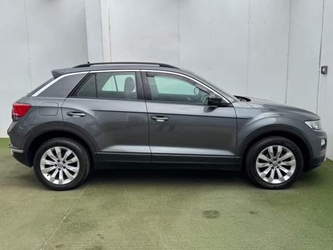 2025 Volkswagen T-roc