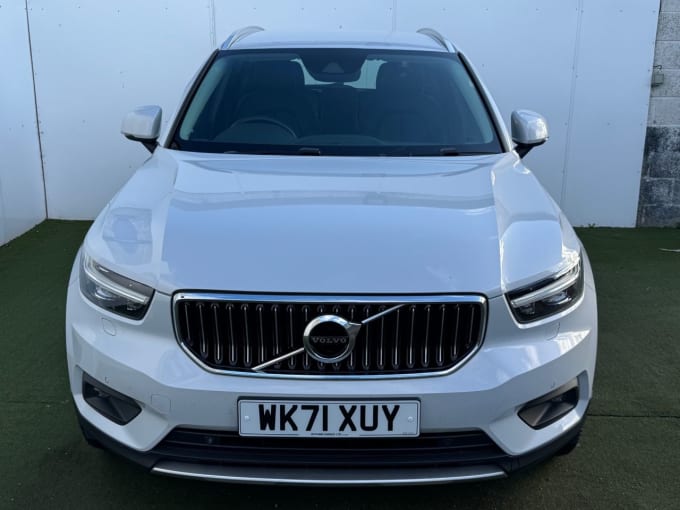 2025 Volvo Xc40