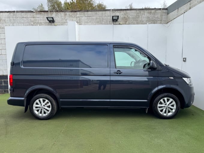 2022 Volkswagen Transporter