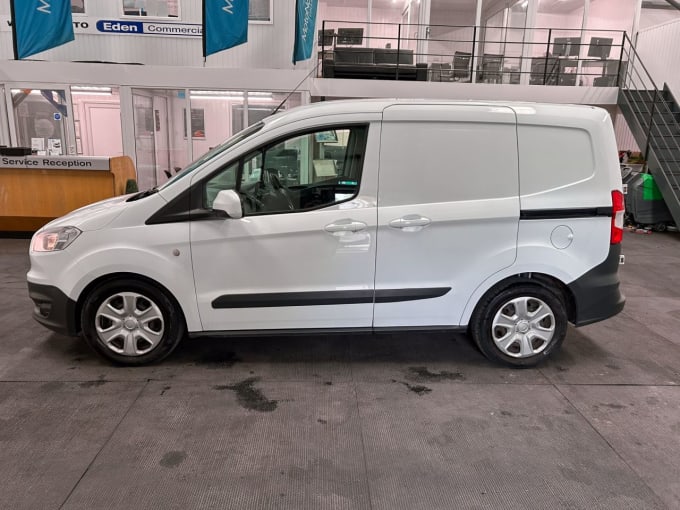 2025 Ford Transit Courier