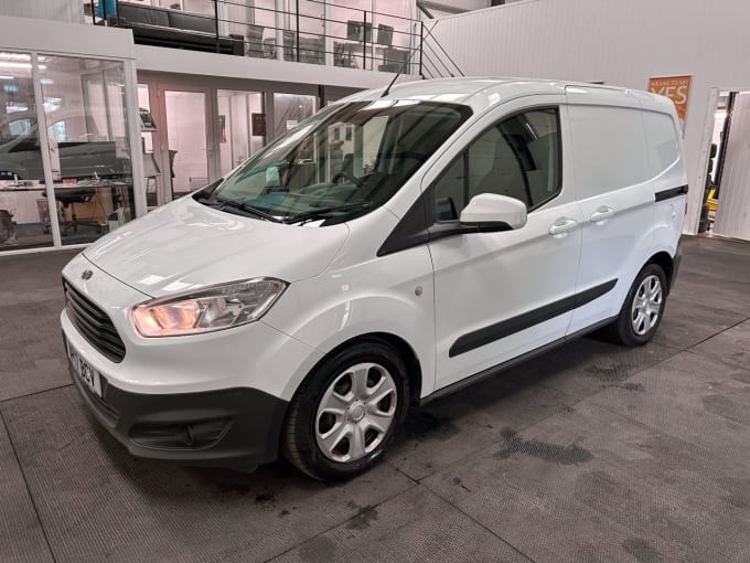 2025 Ford Transit Courier