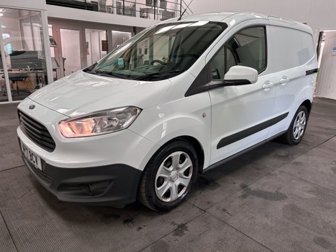 2025 Ford Transit Courier