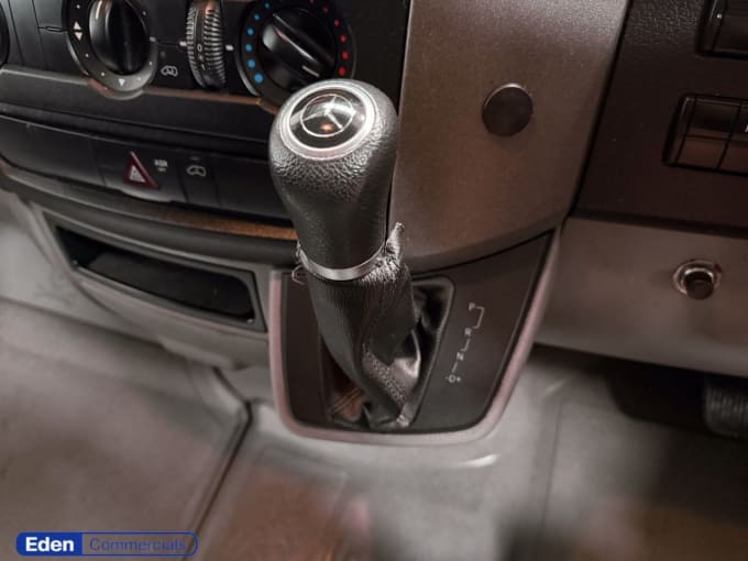 2025 Mercedes-benz Sprinter