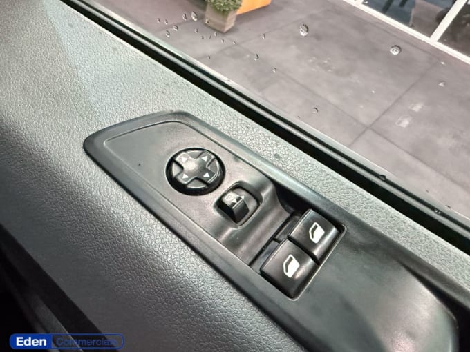 2020 Vauxhall Vivaro