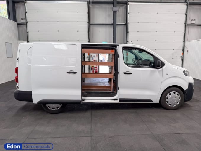 2025 Peugeot Expert
