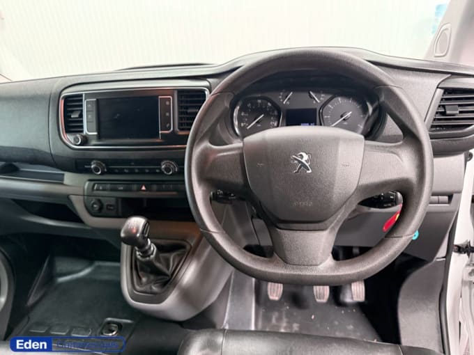 2025 Peugeot Expert