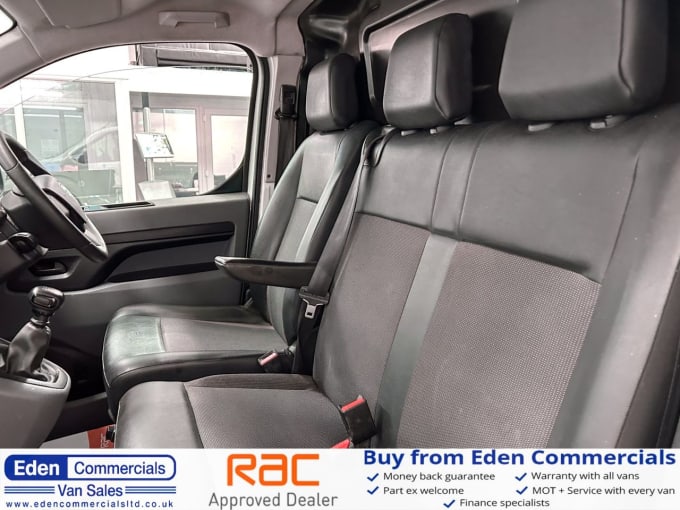 2021 Vauxhall Vivaro