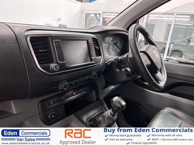 2021 Vauxhall Vivaro