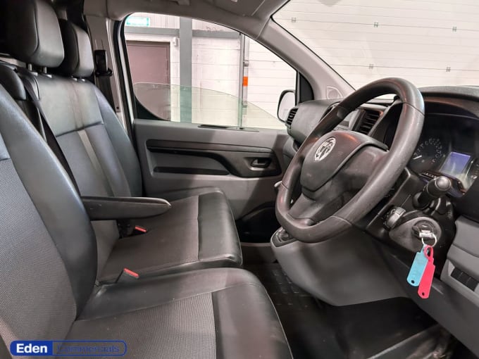 2025 Vauxhall Vivaro