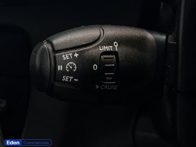 2025 Vauxhall Vivaro