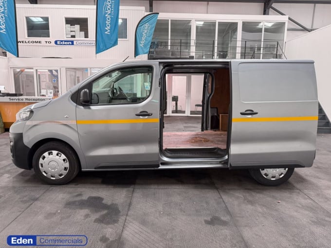 2025 Peugeot Expert
