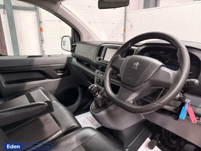 2025 Peugeot Expert