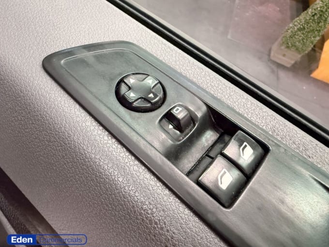 2025 Vauxhall Vivaro