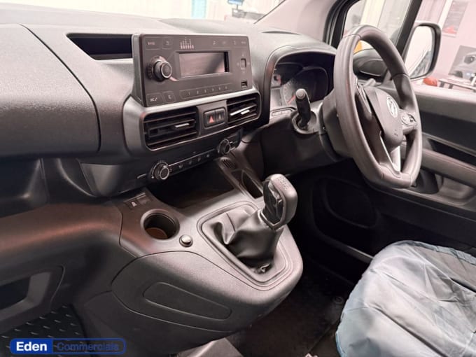 2025 Vauxhall Combo