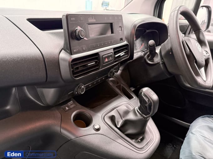2025 Vauxhall Combo