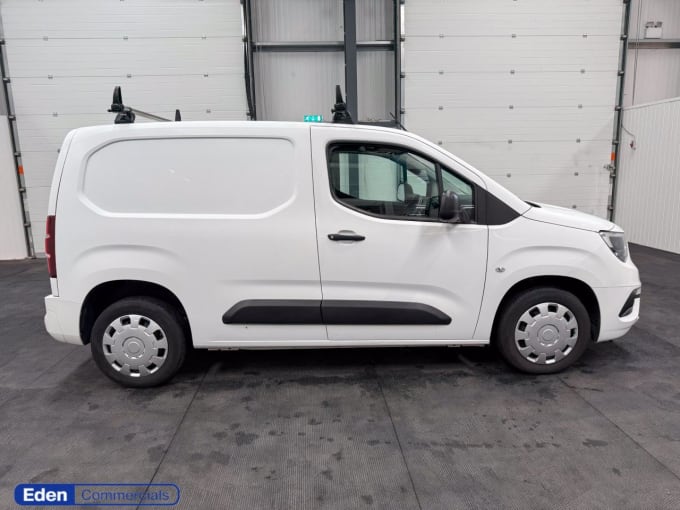 2025 Vauxhall Combo