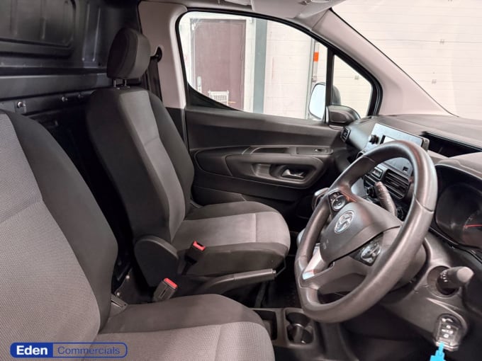 2025 Vauxhall Combo