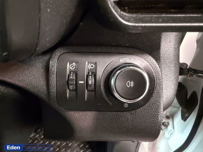 2025 Vauxhall Combo