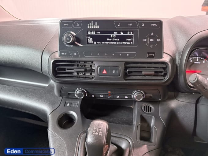 2025 Vauxhall Combo