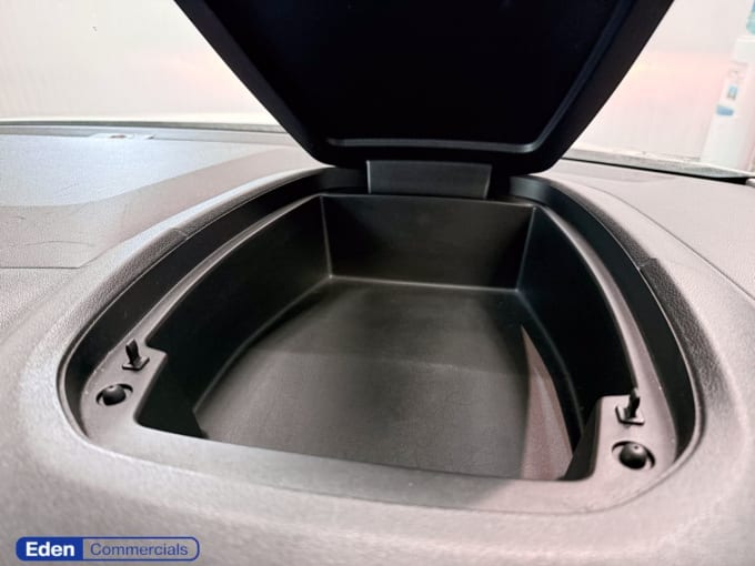 2025 Vauxhall Combo