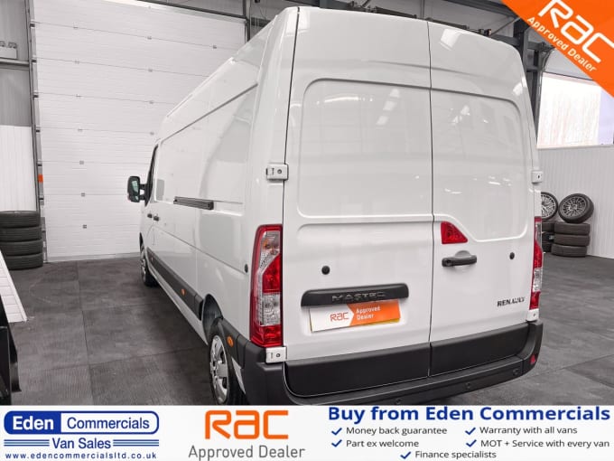 2023 Renault Master