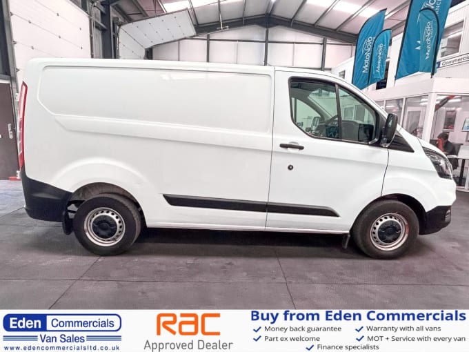 2024 Ford Transit Custom