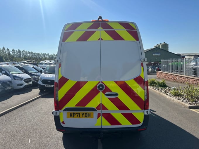 2025 Mercedes-benz Sprinter