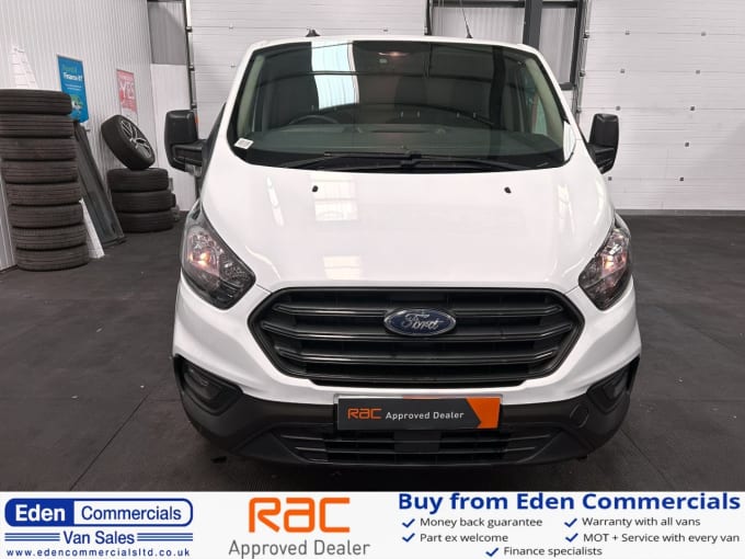 2024 Ford Transit Custom