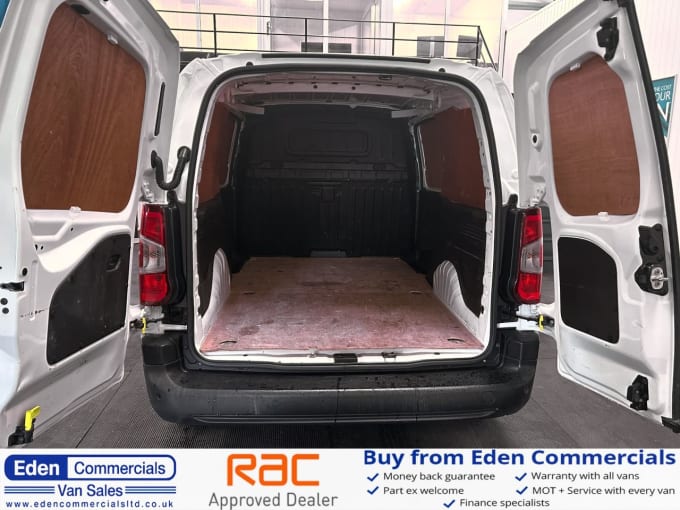 2024 Vauxhall Combo