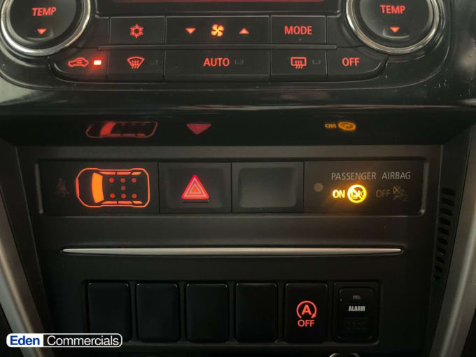 2025 Mitsubishi L200