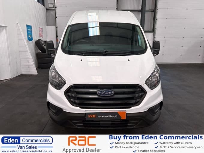 2025 Ford Transit Custom