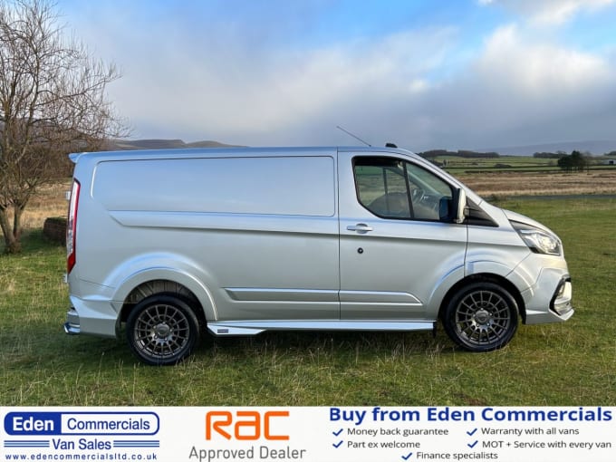 2025 Ford Transit Custom