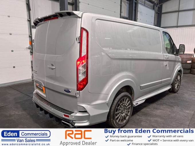 2025 Ford Transit Custom