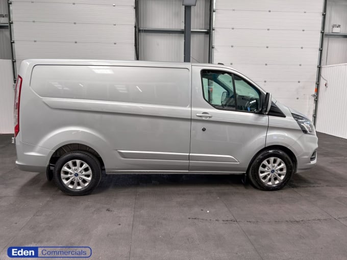 2025 Ford Transit Custom