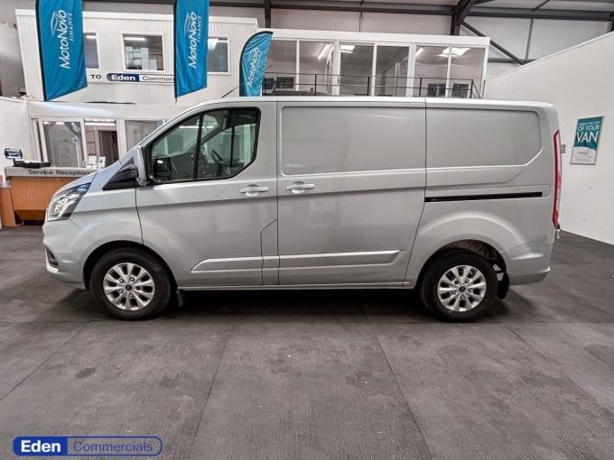 2025 Ford Transit Custom