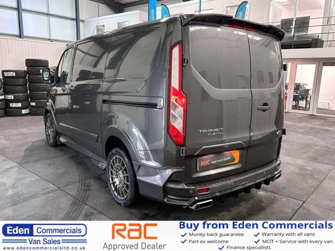 2025 Ford Transit Custom