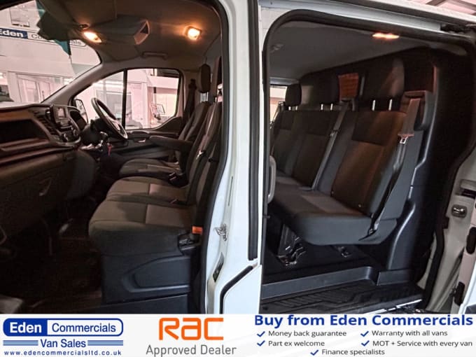 2025 Ford Transit Custom