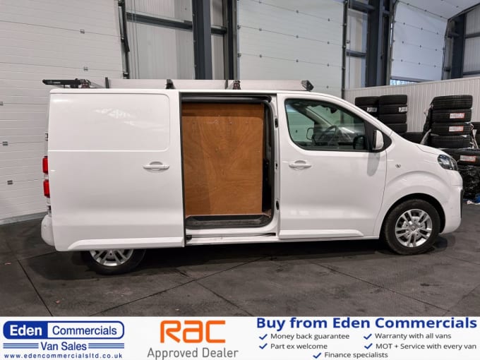 2025 Vauxhall Vivaro