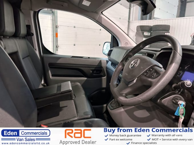 2025 Vauxhall Vivaro