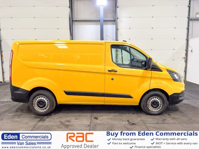2025 Ford Transit Custom