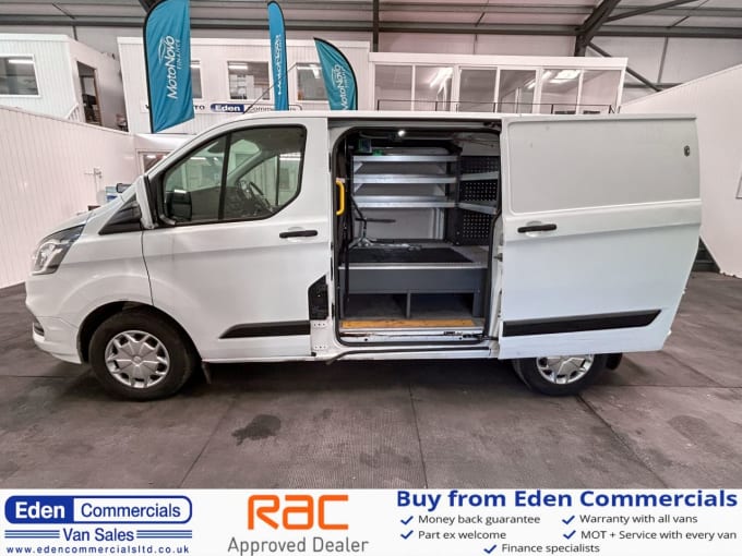 2025 Ford Transit Custom