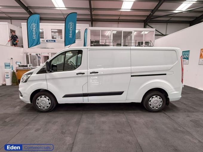 2025 Ford Transit Custom