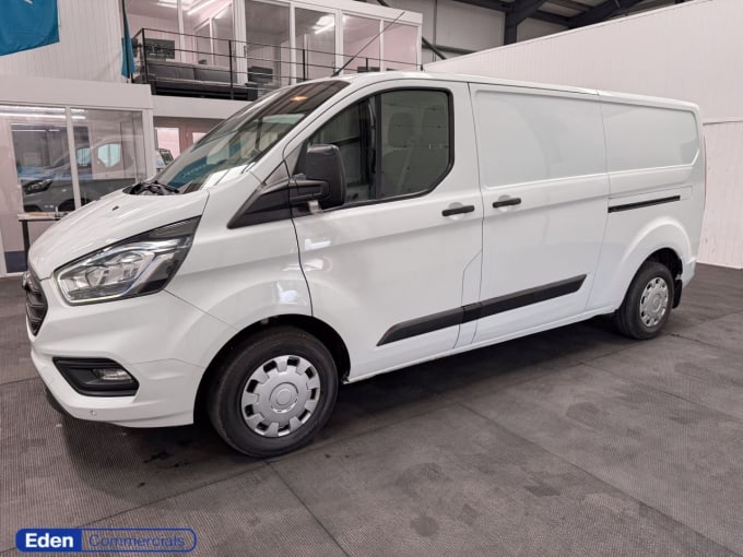 2025 Ford Transit Custom