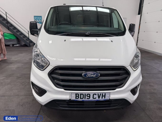 2025 Ford Transit Custom