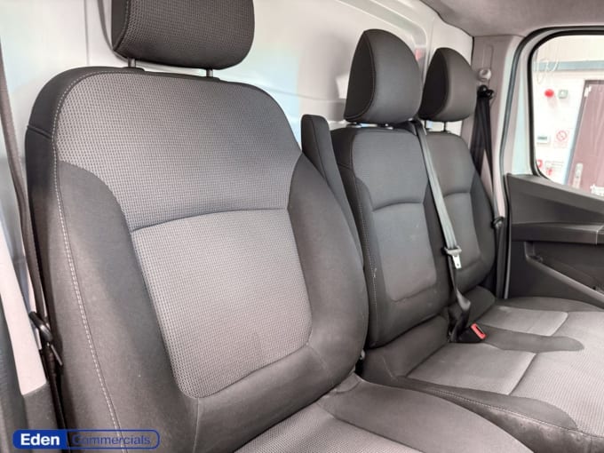 2025 Renault Trafic
