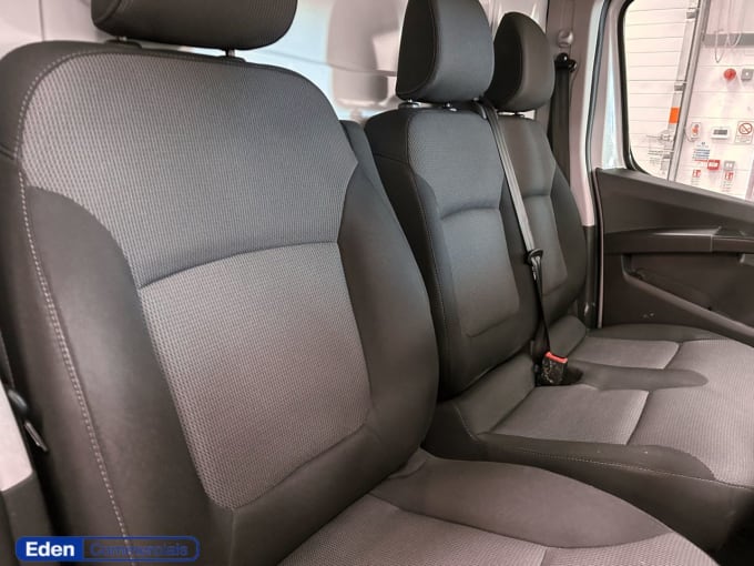 2025 Renault Trafic