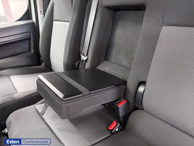 2025 Vauxhall Vivaro