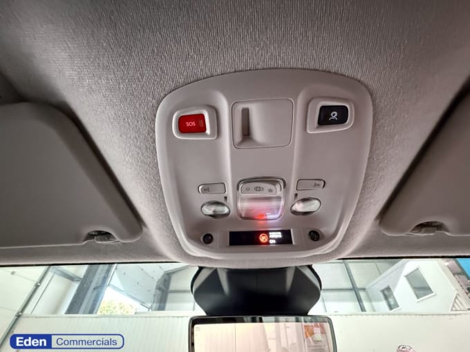 2025 Vauxhall Vivaro